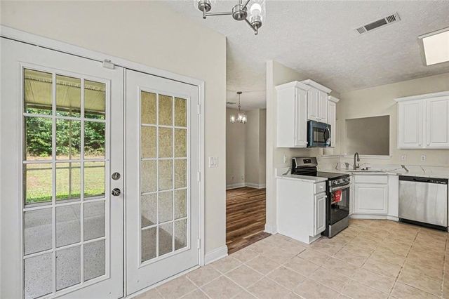 437 Aviemore Loop, Mcdonough, GA 30253