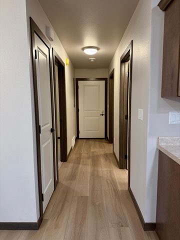 414 Westview Lane E, West Fargo, ND 58078