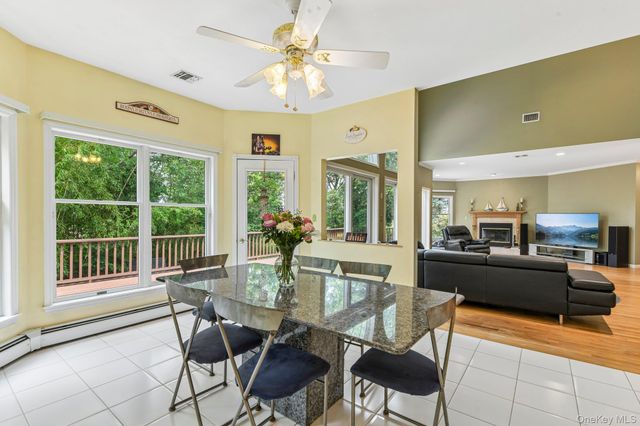2 Penny Lane, Nissequogue, NY 11780