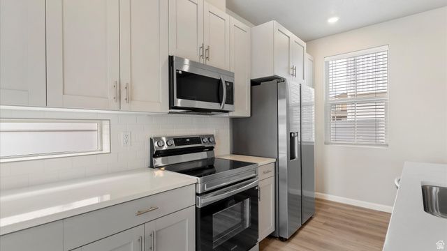 60 N PROVO RIVER RD, Saratoga Springs, UT 84045