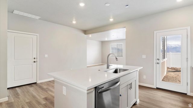 60 N PROVO RIVER RD, Saratoga Springs, UT 84045