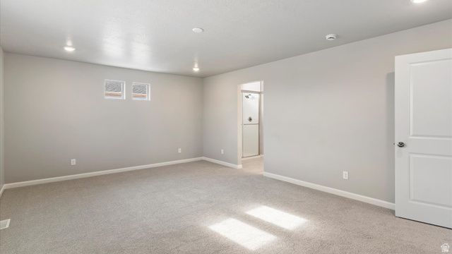 60 N PROVO RIVER RD, Saratoga Springs, UT 84045