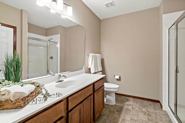 15305 Stonewood Court, Burnsville, MN 55306
