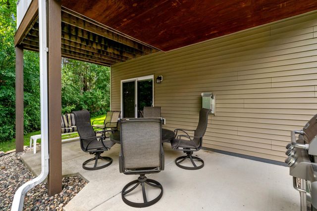15305 Stonewood Court, Burnsville, MN 55306