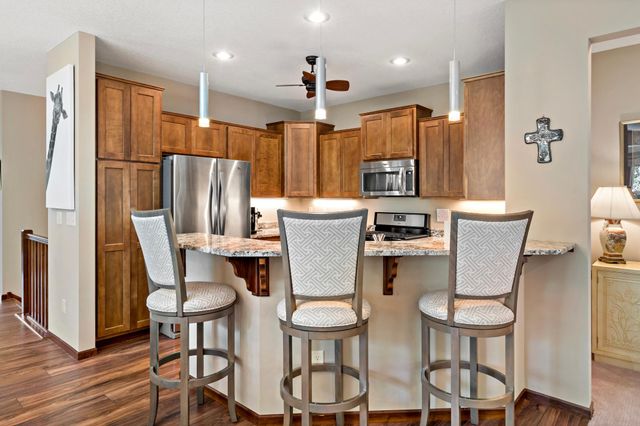 15305 Stonewood Court, Burnsville, MN 55306