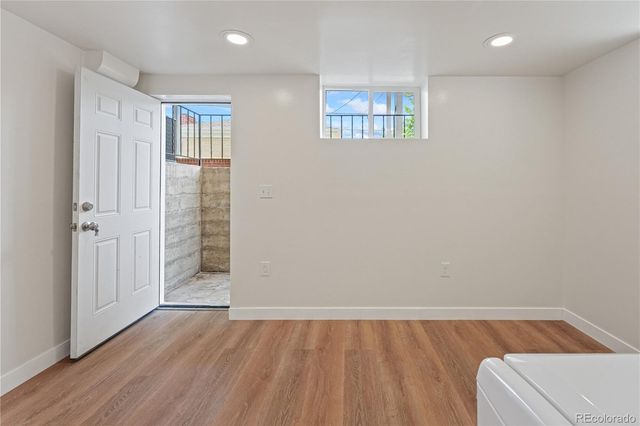 2739 W 39th Avenue, Denver, CO 80211