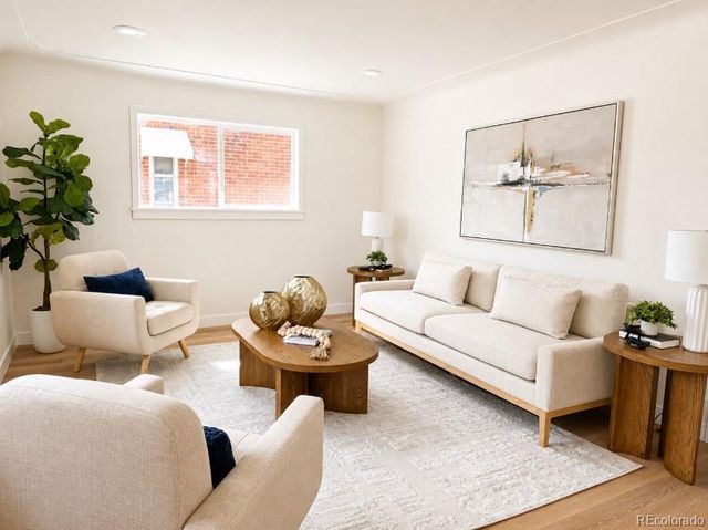 2739 W 39th Avenue, Denver, CO 80211