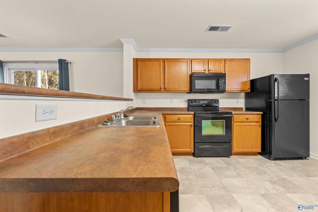 313 Mertle Drive NE, Huntsville, AL 35810