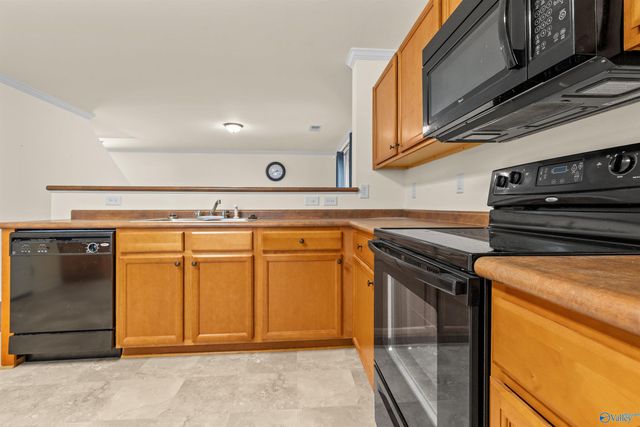 313 Mertle Drive NE, Huntsville, AL 35810