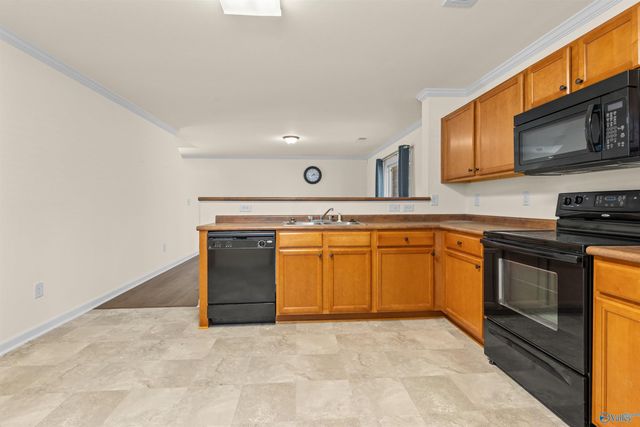 313 Mertle Drive NE, Huntsville, AL 35810