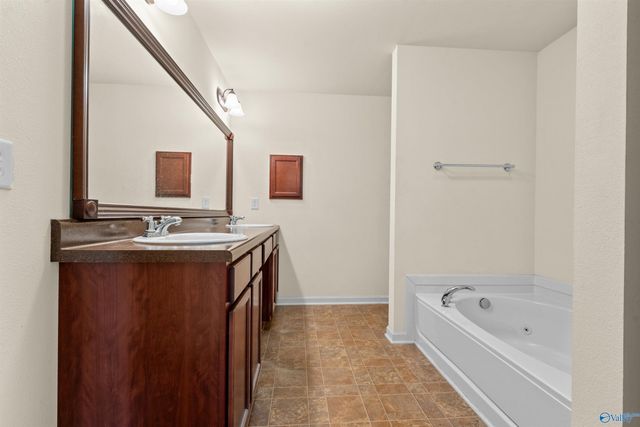 313 Mertle Drive NE, Huntsville, AL 35810