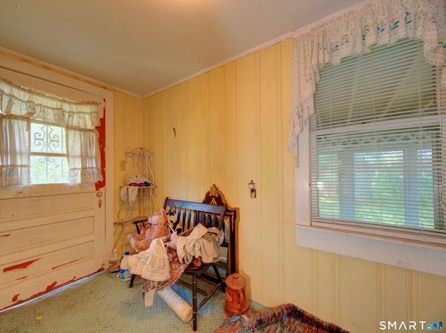 16 Breaults Lane, Thompson, CT 06277