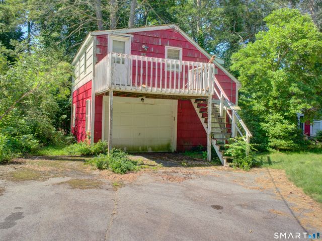 16 Breaults Lane, Thompson, CT 06277