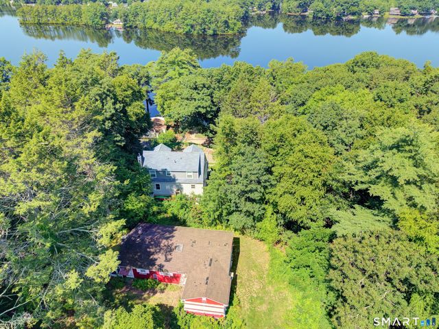 16 Breaults Lane, Thompson, CT 06277