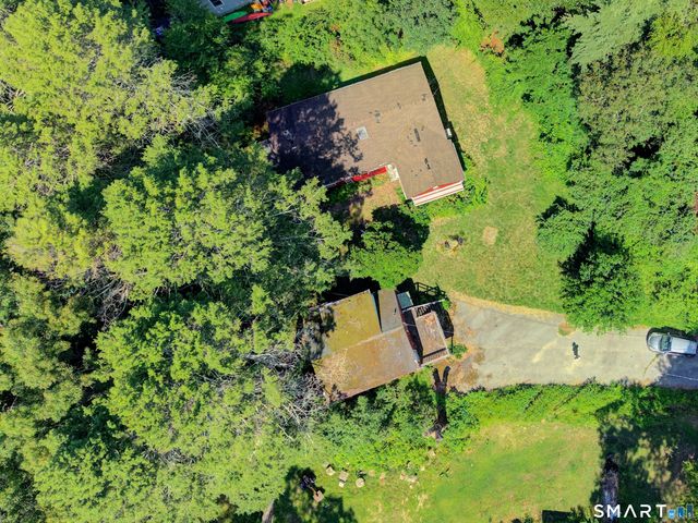 16 Breaults Lane, Thompson, CT 06277