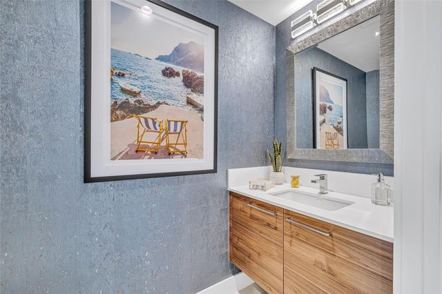 100 E Las Olas Boulevard 1701, Fort Lauderdale, FL 33301