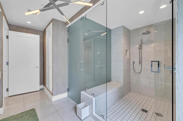 100 E Las Olas Boulevard 1701, Fort Lauderdale, FL 33301