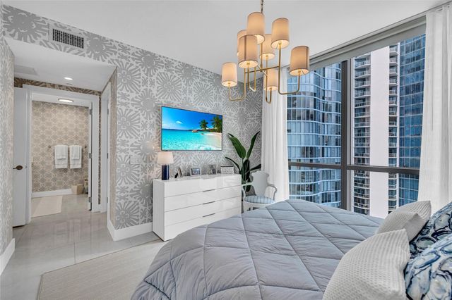 100 E Las Olas Boulevard 1701, Fort Lauderdale, FL 33301