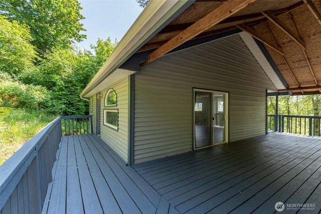 2340 Kelso Drive, Kelso, WA 98626
