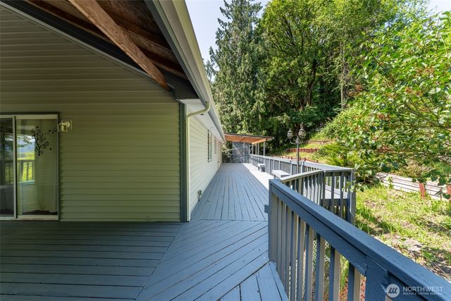 2340 Kelso Drive, Kelso, WA 98626