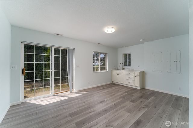2340 Kelso Drive, Kelso, WA 98626