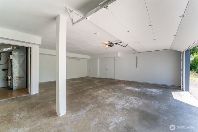 2340 Kelso Drive, Kelso, WA 98626
