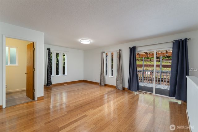 2340 Kelso Drive, Kelso, WA 98626