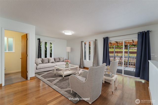 2340 Kelso Drive, Kelso, WA 98626