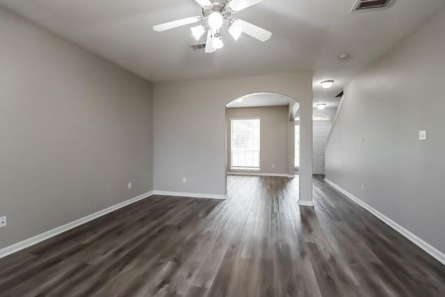 209 Doncaster Street, Conroe, TX 77303