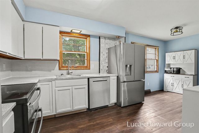 1931 W Territorial Road, Battle Creek, MI 49015