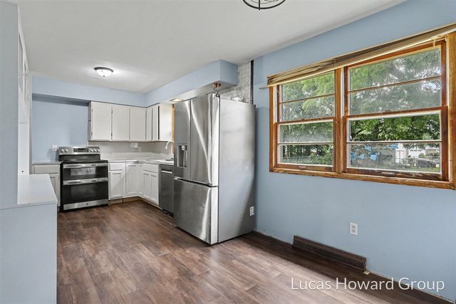 1931 W Territorial Road, Battle Creek, MI 49015