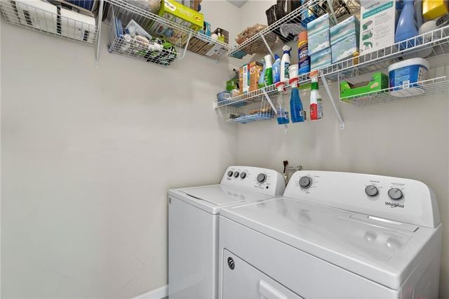 205 Creek View Place, Canton, GA 30114