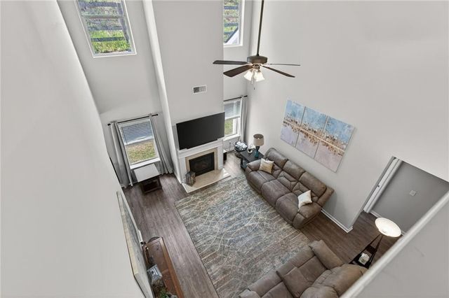 205 Creek View Place, Canton, GA 30114