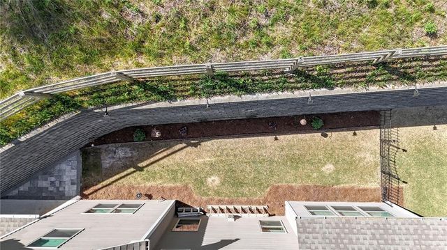 205 Creek View Place, Canton, GA 30114