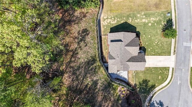 205 Creek View Place, Canton, GA 30114