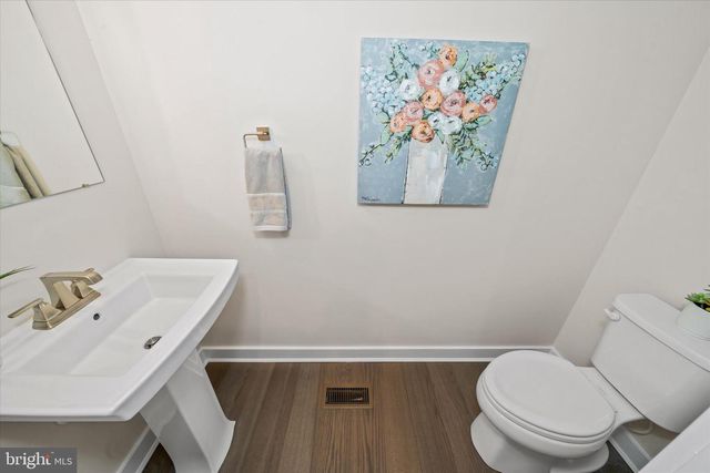 808 FOUNTAIN TRL, Kennett Square, PA 19348