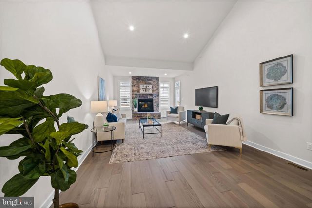 808 FOUNTAIN TRL, Kennett Square, PA 19348