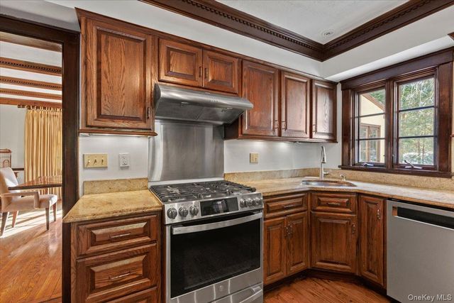 46 FENIMORE Road, Scarsdale, NY 10583