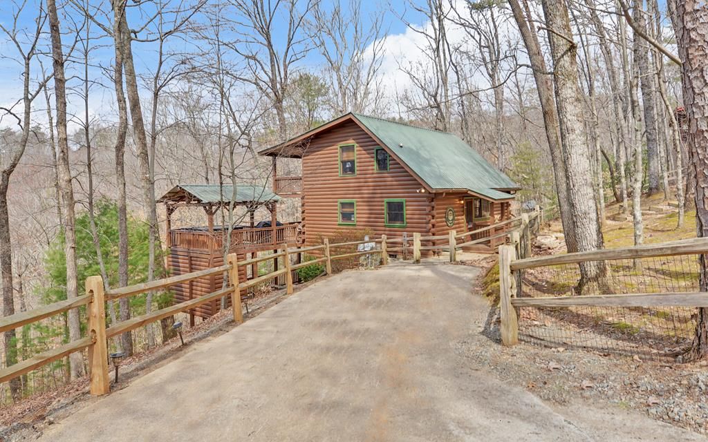 184 Smith Hill Road, Cherry Log, GA 30522