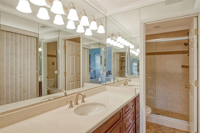 5644 ASHTON LAKE DRIVE 5644, Sarasota, FL 34231