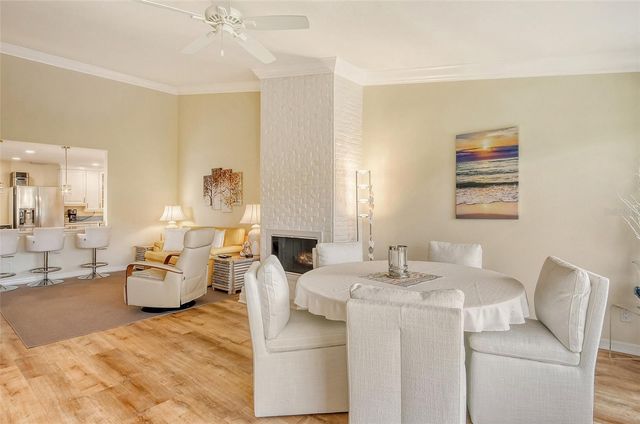 5644 ASHTON LAKE DRIVE 5644, Sarasota, FL 34231