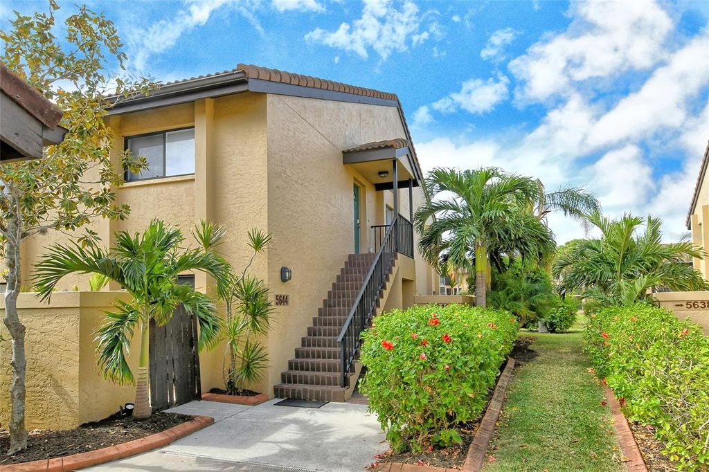 5644 ASHTON LAKE DRIVE 5644, Sarasota, FL 34231
