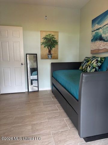 1205 Century Oaks Drive, C, Gulfport, MS 39507