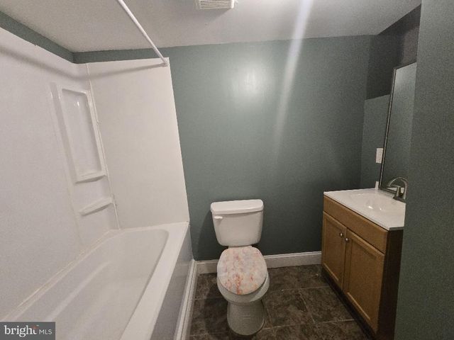 2324 CALVERTON HEIGHTS AVE, Baltimore, MD 21216
