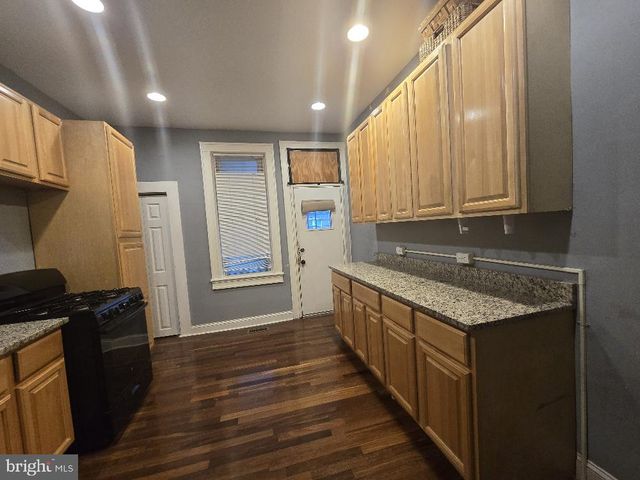 2324 CALVERTON HEIGHTS AVE, Baltimore, MD 21216