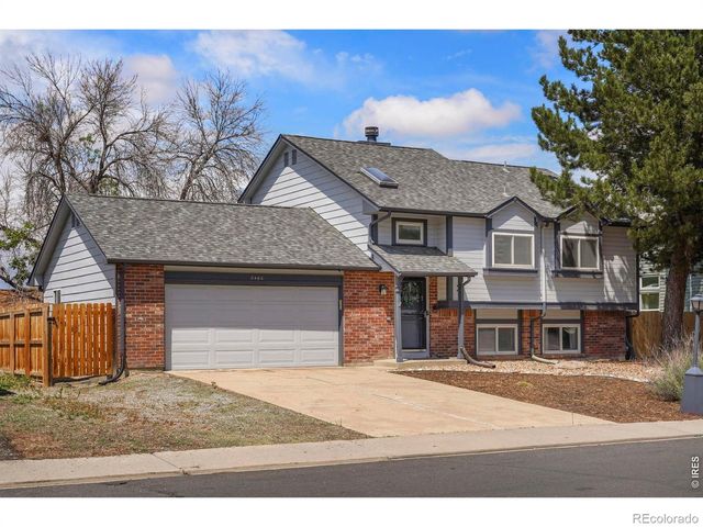 2460 Sunset Drive, Longmont, CO 80501