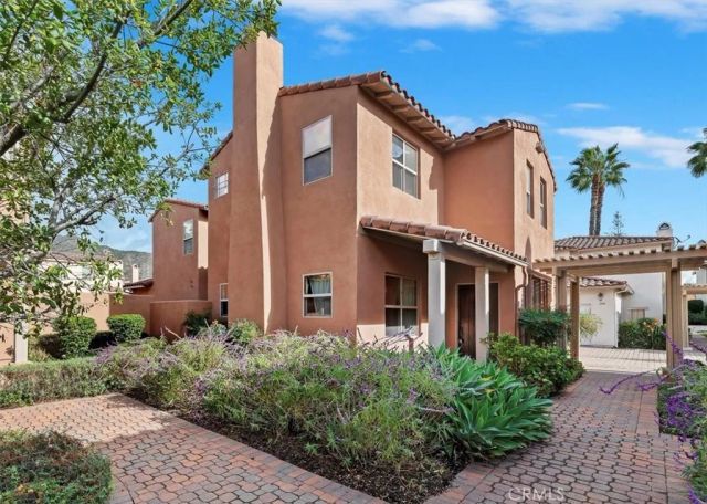 2454 Crossroads Court, Duarte, CA 91010