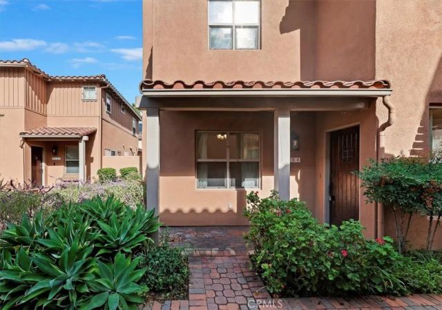 2454 Crossroads Court, Duarte, CA 91010