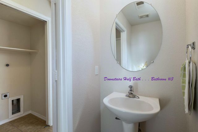 2408 Falesco Road SE, Rio Rancho, NM 87124