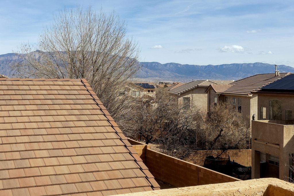 Image 19 of property listing at 2408 Falesco Road SE, Rio Rancho, NM 87124